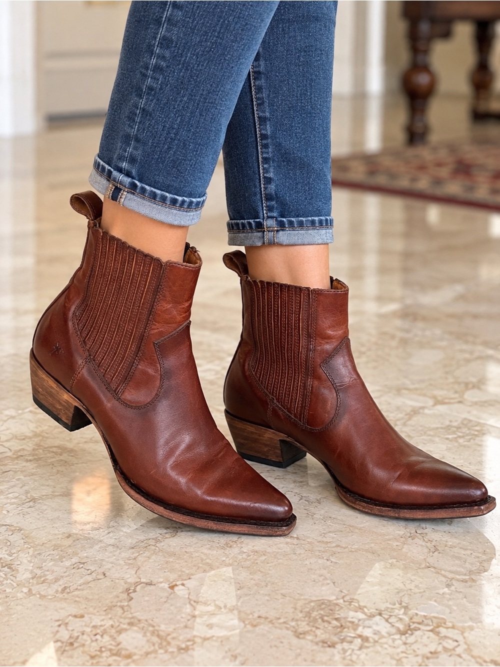 Frye Brown Leather Pointed Toe Chelsea Western Ankle Boots 8.5